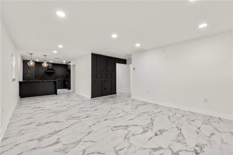 Image for property 641 Hamilton E Holmes Drive, Atlanta, GA 30318