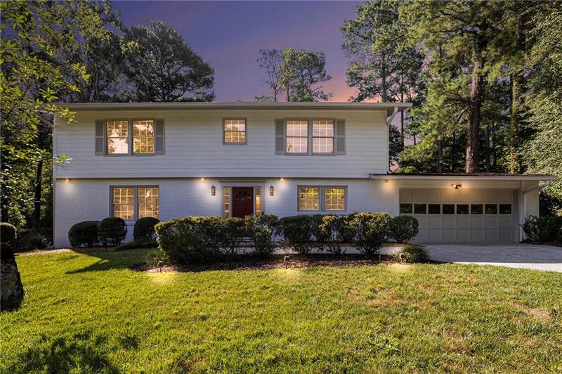 Image for property 3439 Heartwood Lane, Atlanta, GA 30340