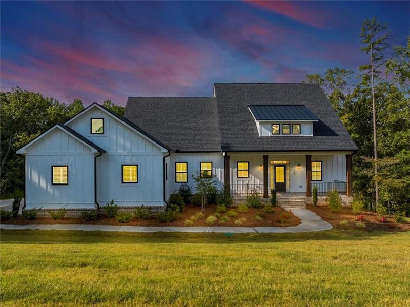 Image for property 329 Oxford Rd, Ball Ground, GA 30107