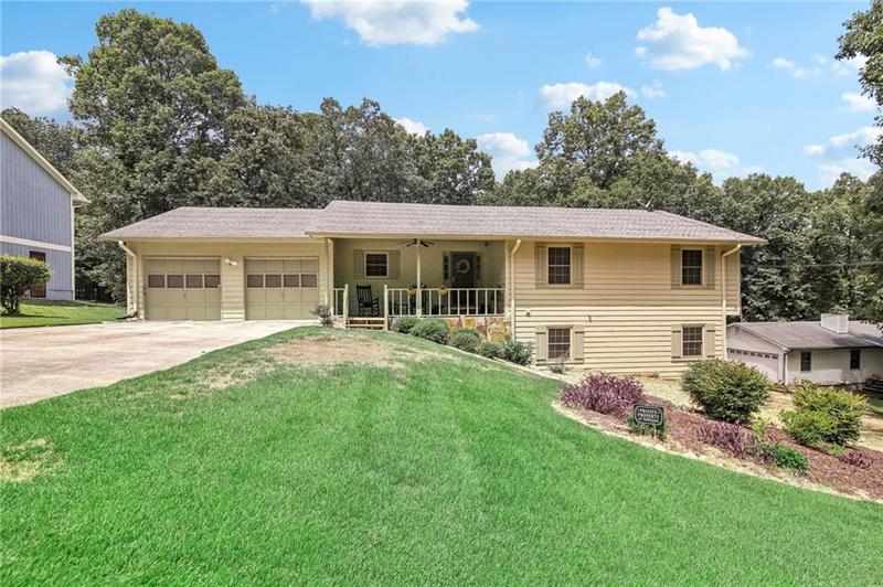 Image for property 3231 Boulder Brook Drive, Lithonia, GA 30038