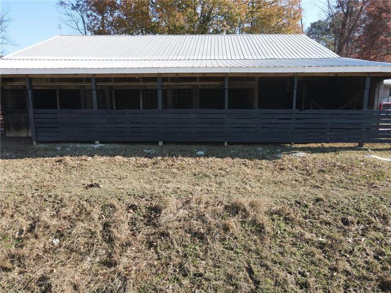 Image for property 515 Hunt Bend Road, Calhoun, GA 30701