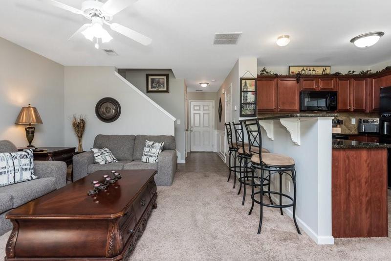 Image for property 442 Colonial Walk, Woodstock, GA 30189