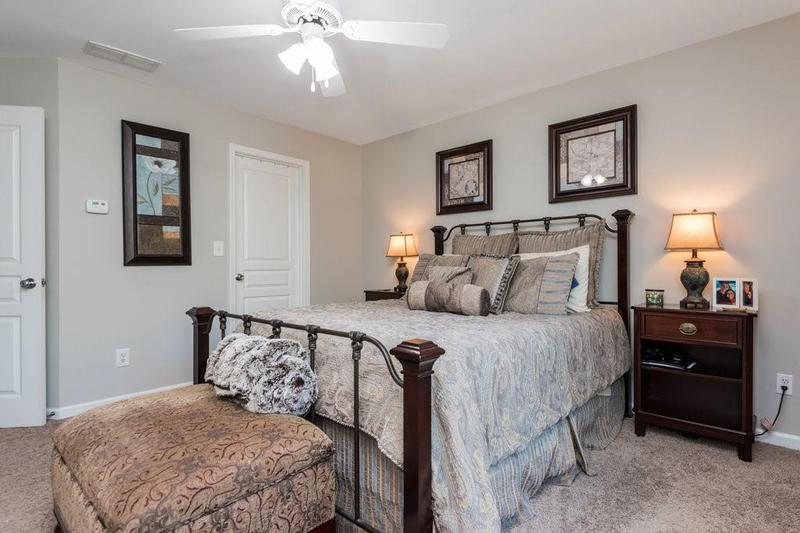 Image for property 442 Colonial Walk, Woodstock, GA 30189