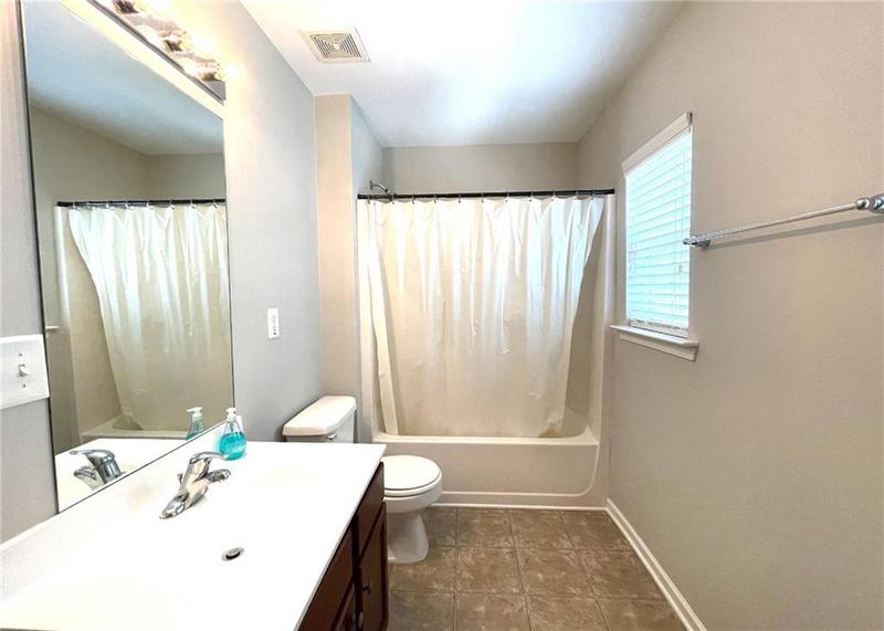 Image for property 442 Colonial Walk, Woodstock, GA 30189
