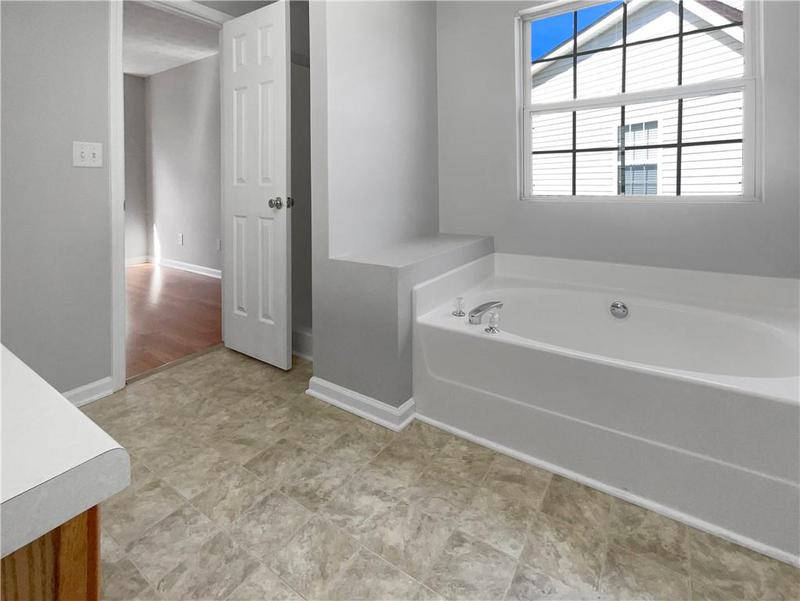 Image for property 2105 Uptown Square, Mcdonough, GA 30252