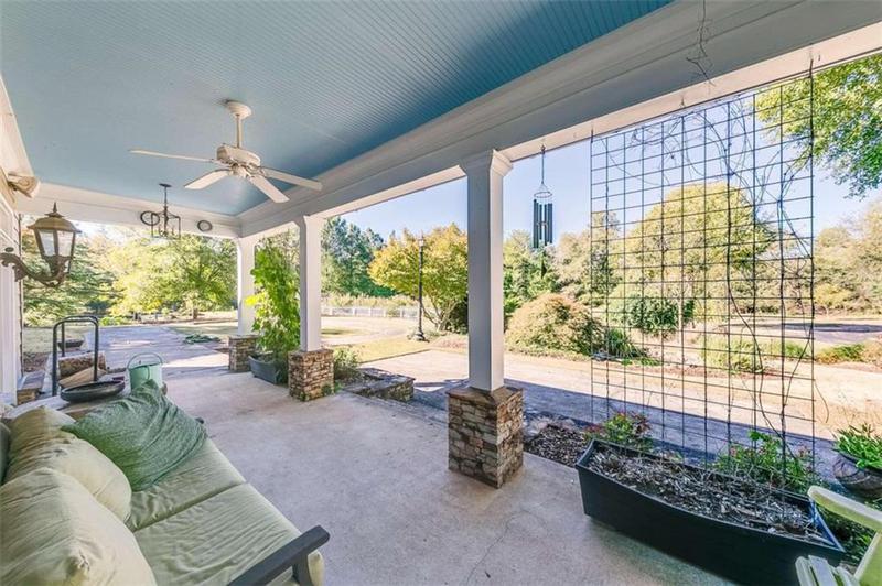 Image for property 479 Bill Watkins Road, Hoschton, GA 30548