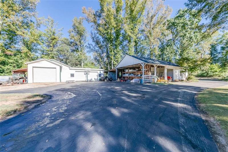 Image for property 479 Bill Watkins Road, Hoschton, GA 30548
