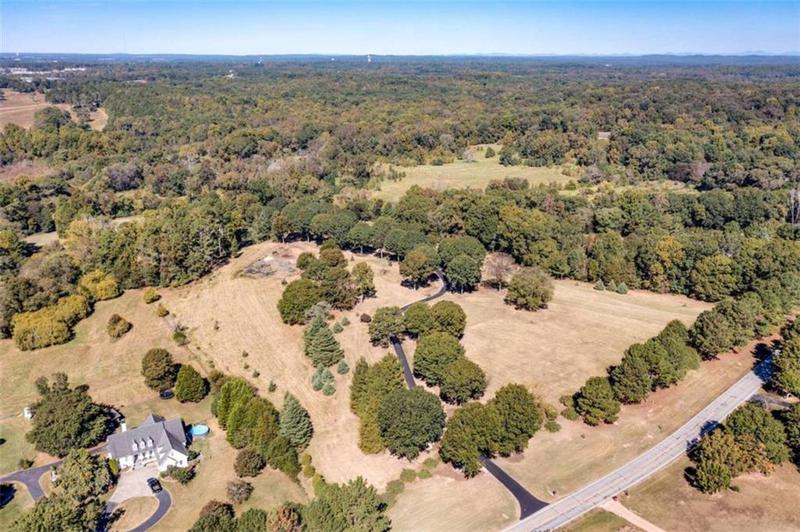 Image for property 479 Bill Watkins Road, Hoschton, GA 30548