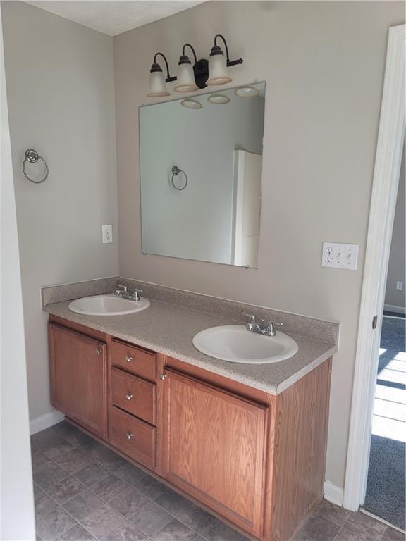 Image for property 15 Lumby Lane, Covington, GA 30016