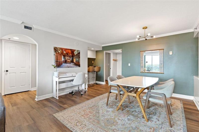 Image for property 2870 Pharr Court South 1410, Atlanta, GA 30305