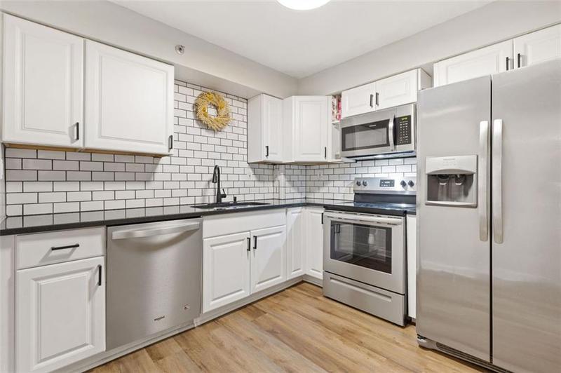 Image for property 2870 Pharr Court South 1410, Atlanta, GA 30305