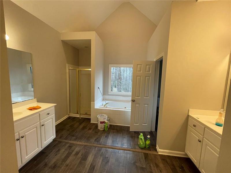 Image for property 3541 Gleneagles Court, Snellville, GA 30039
