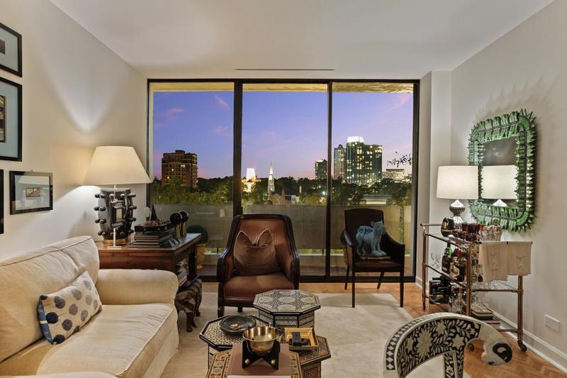 Image for property 2575 Peachtree Road 14A, Atlanta, GA 30305