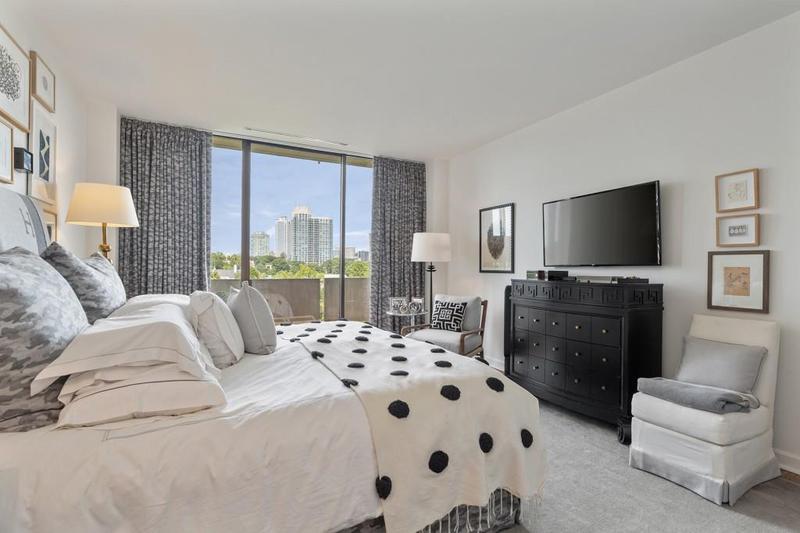 Image for property 2575 Peachtree Road 14A, Atlanta, GA 30305