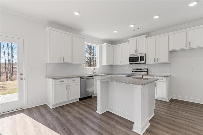 Image for property 7332 Rocklin Lane, Flowery Branch, GA 30542
