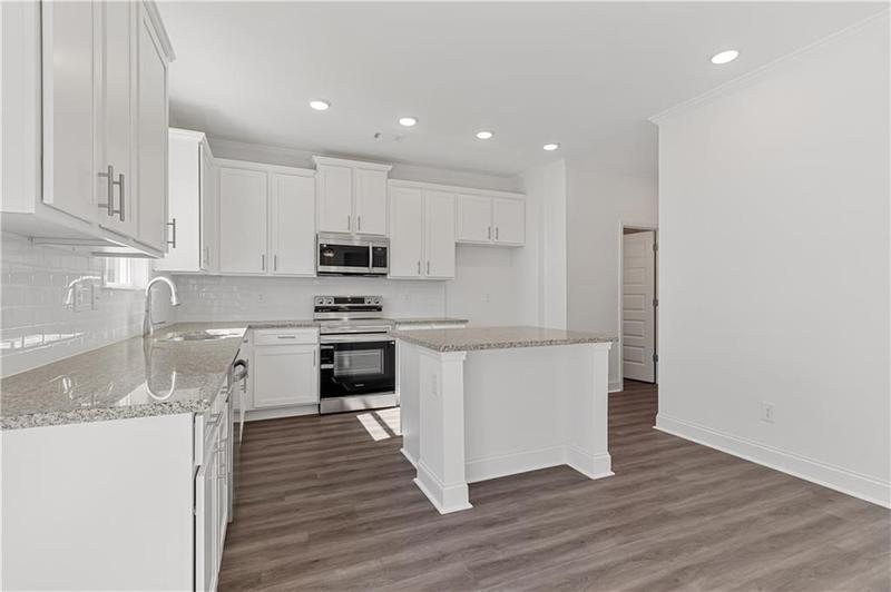 Image for property 7332 Rocklin Lane, Flowery Branch, GA 30542