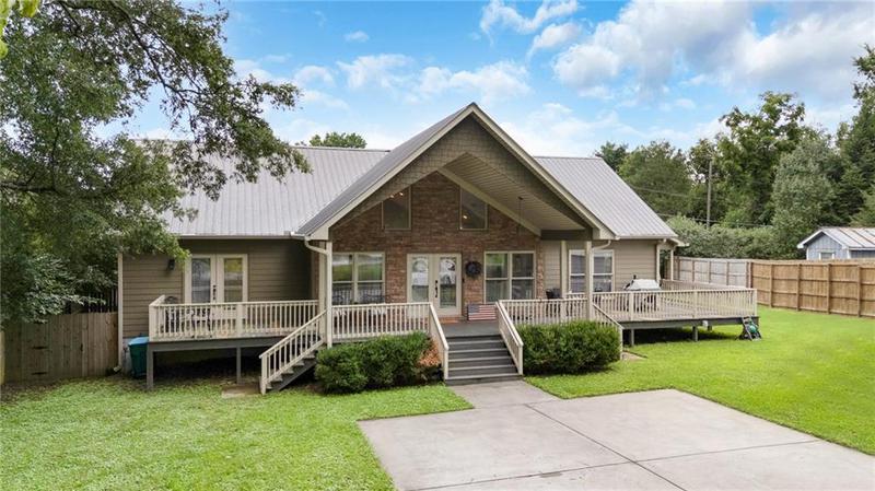 Image for property 221 Lawrence Street, Adairsville, GA 30103