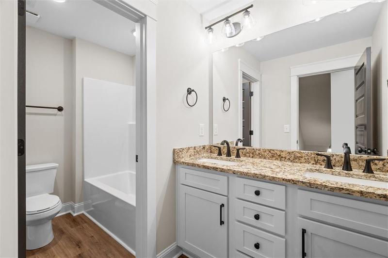 Image for property 473 Nugget Road, Carrollton, GA 30117