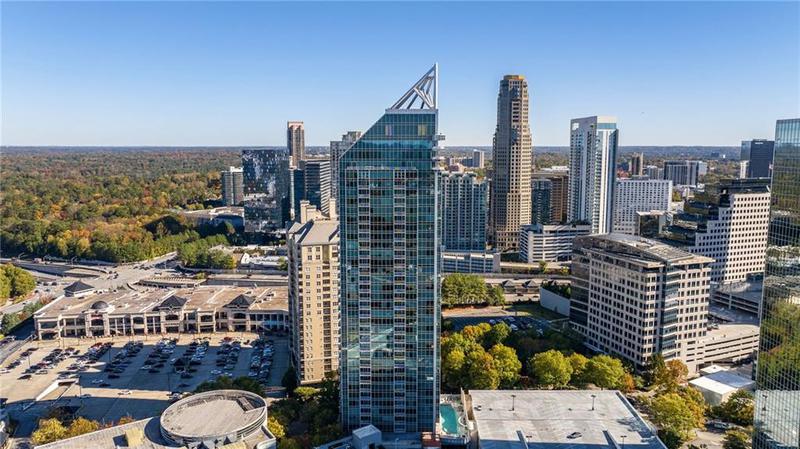 Image for property 3338 Peachtree Road 3006, Atlanta, GA 30326