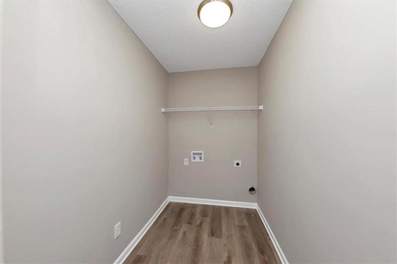 Image for property 6578 CHESTNUT OAKS Ridge, Lithonia, GA 30038