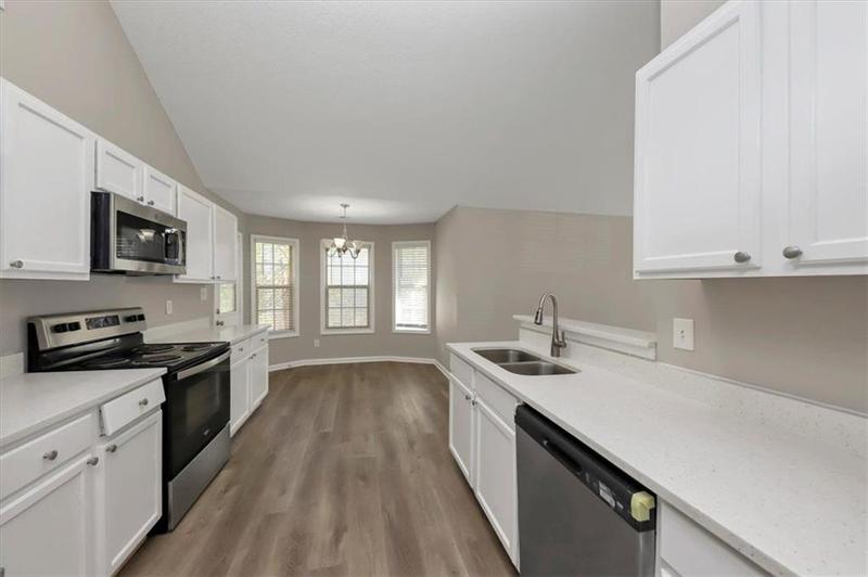 Image for property 6578 CHESTNUT OAKS Ridge, Lithonia, GA 30038