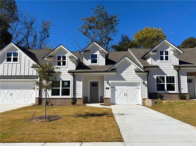 Image for property 36 Village Court 15, Cleveland, GA 30528