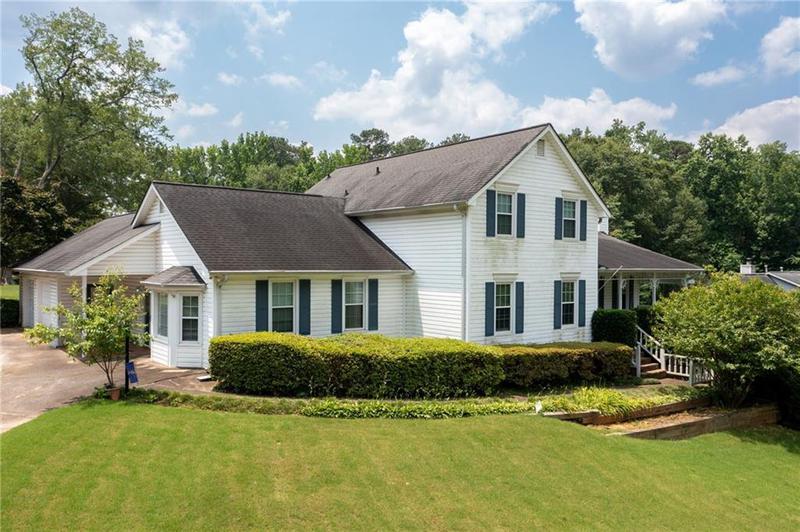 Image for property 2692 Wellington Drive, Marietta, GA 30062