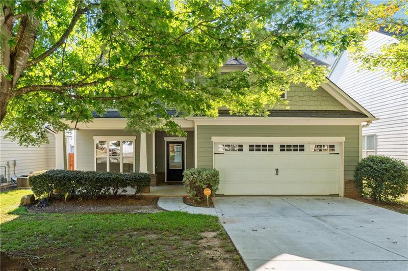 Image for property 4940 Rapahoe Trail, Atlanta, GA 30349