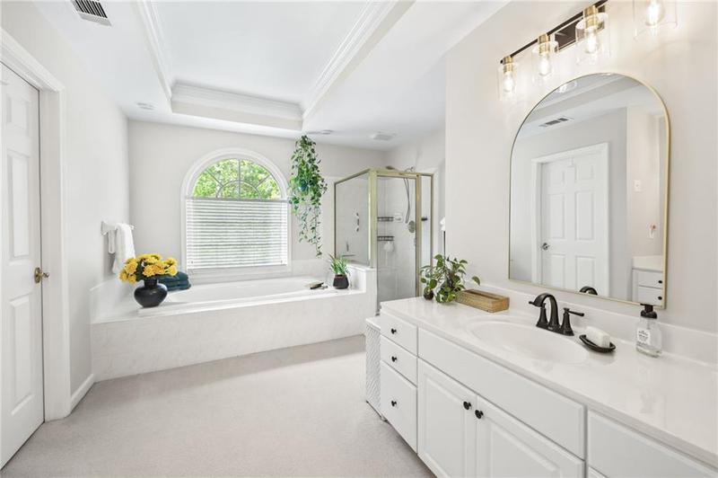Image for property 10540 Waters Ridge Drive, Alpharetta, GA 30022