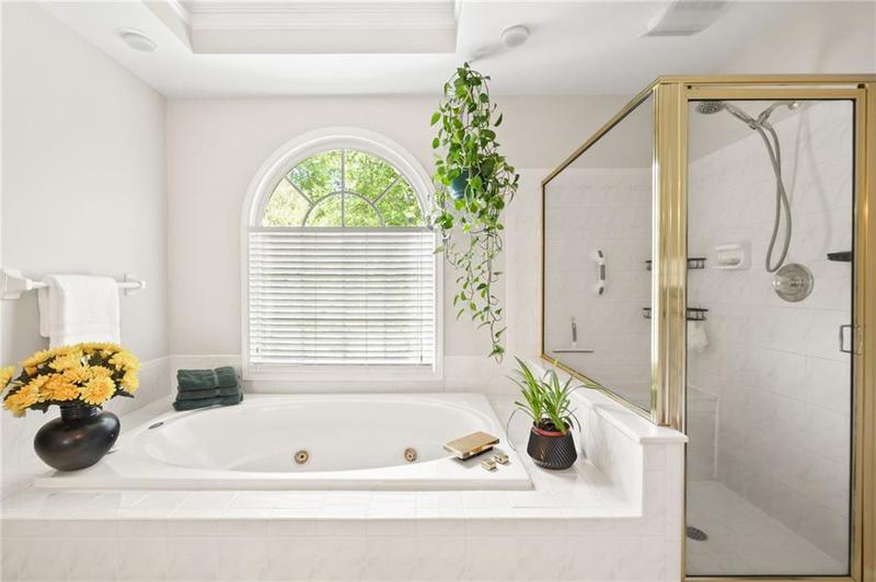 Image for property 10540 Waters Ridge Drive, Alpharetta, GA 30022