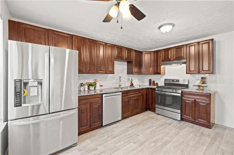 Image for property 3510 Ashley Station Drive, Marietta, GA 30008