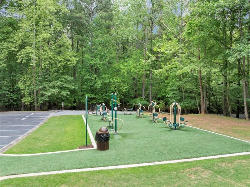 Image for property 3722 Somerset Ridge, Kennesaw, GA 30144