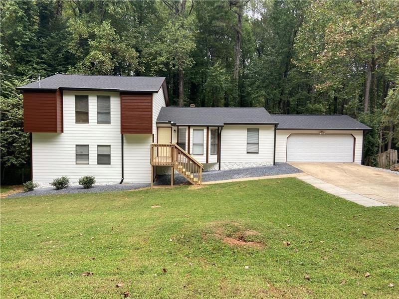 Image for property 1173 Mill Ridge Drive, Lawrenceville, GA 30045