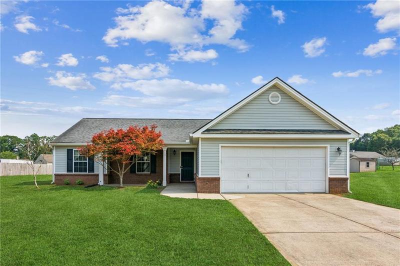 Image for property 1671 Bismarck Circle, Winder, GA 30680