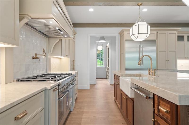 Image for property 384 Hickory Pass, Alpharetta, GA 30004