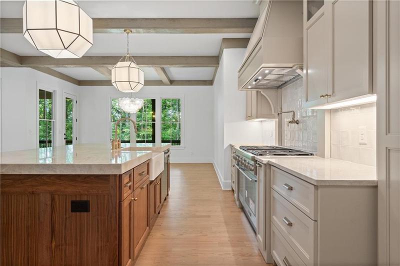 Image for property 384 Hickory Pass, Alpharetta, GA 30004