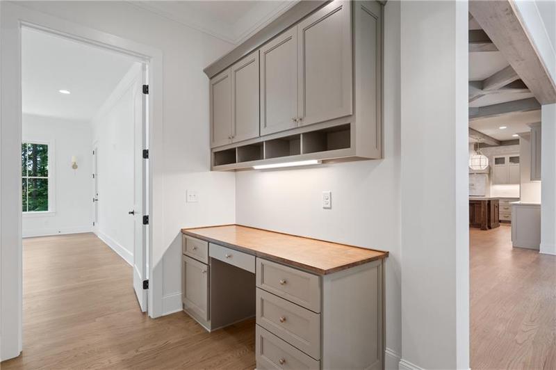 Image for property 384 Hickory Pass, Alpharetta, GA 30004
