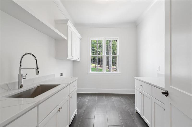 Image for property 384 Hickory Pass, Alpharetta, GA 30004