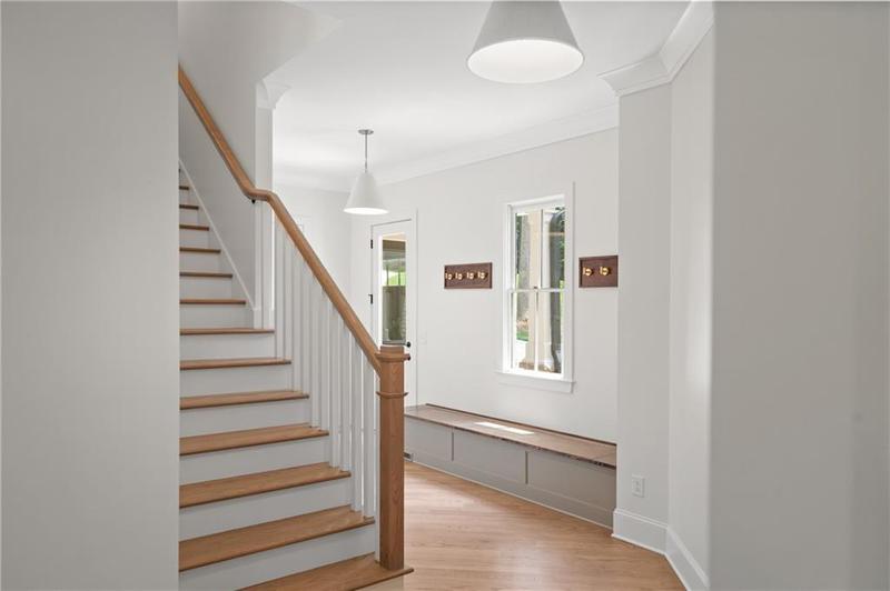 Image for property 384 Hickory Pass, Alpharetta, GA 30004