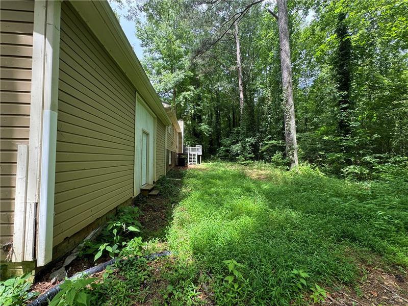 Image for property 6871 Lakeshore Drive, Douglasville, GA 30135