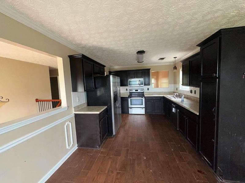 Image for property 3393 Madison Farm Way, Snellville, GA 30039