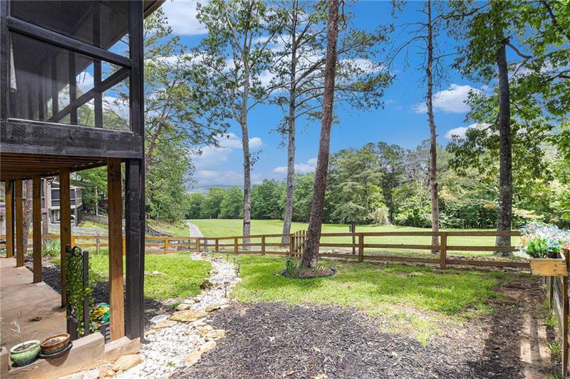 Image for property 110 Fairway Oaks, Waleska, GA 30183