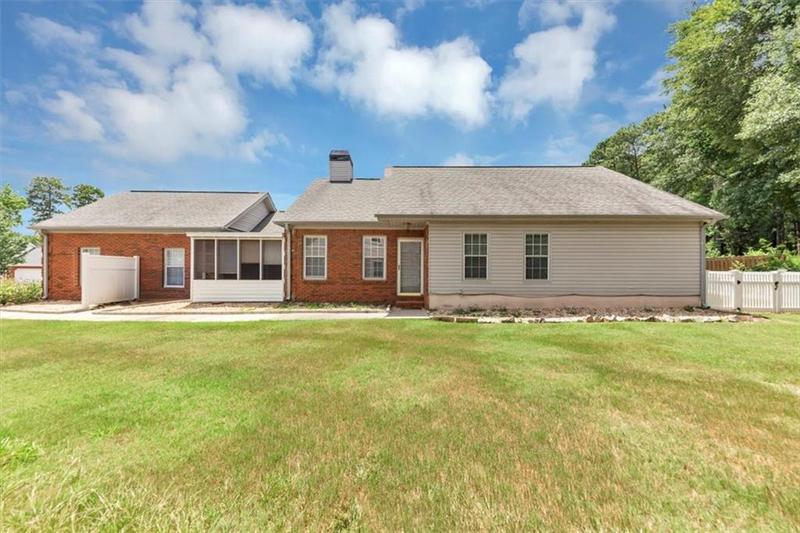 Image for property 270 Woodgate Drive, Fayetteville, GA 30214
