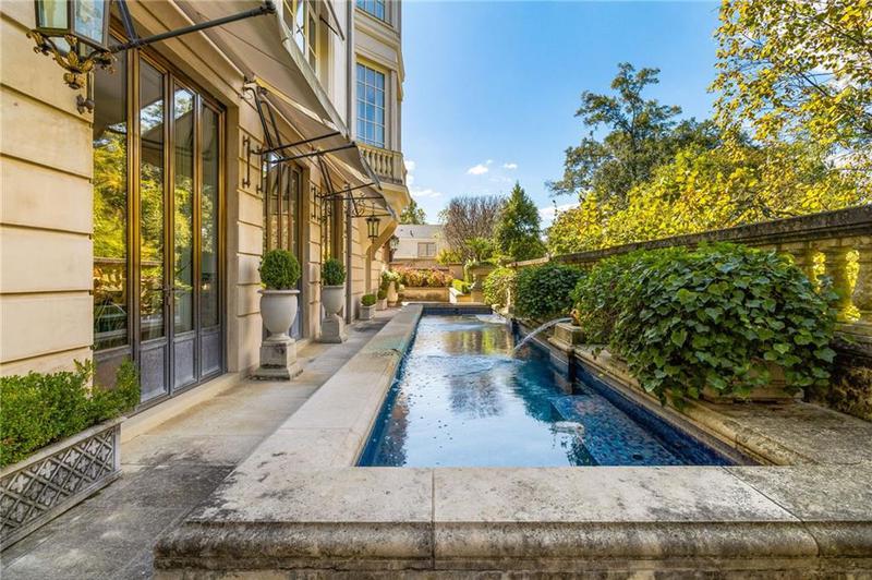 Image for property 2288 Peachtree Road 6, Atlanta, GA 30305