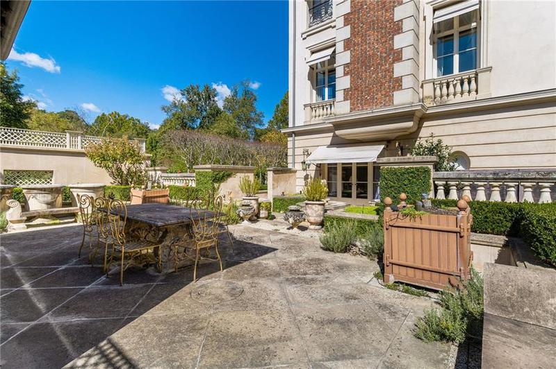 Image for property 2288 Peachtree Road 6, Atlanta, GA 30305