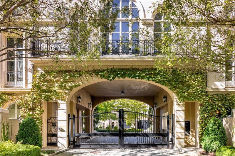 Image for property 2288 Peachtree Road 6, Atlanta, GA 30305
