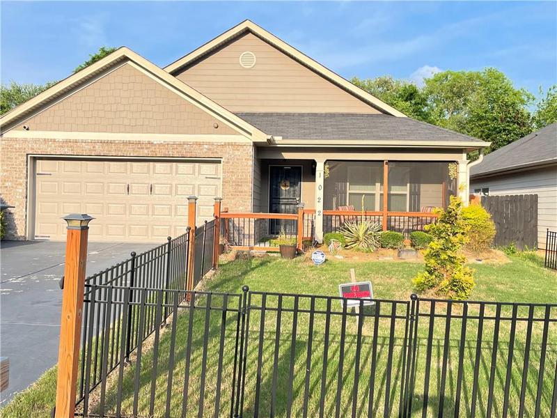 Image for property 1022 Serene Lake Drive, Griffin, GA 30223