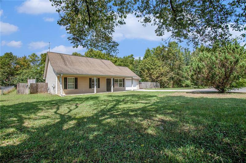 Image for property 104 Larkspur Drive, Calhoun, GA 30701