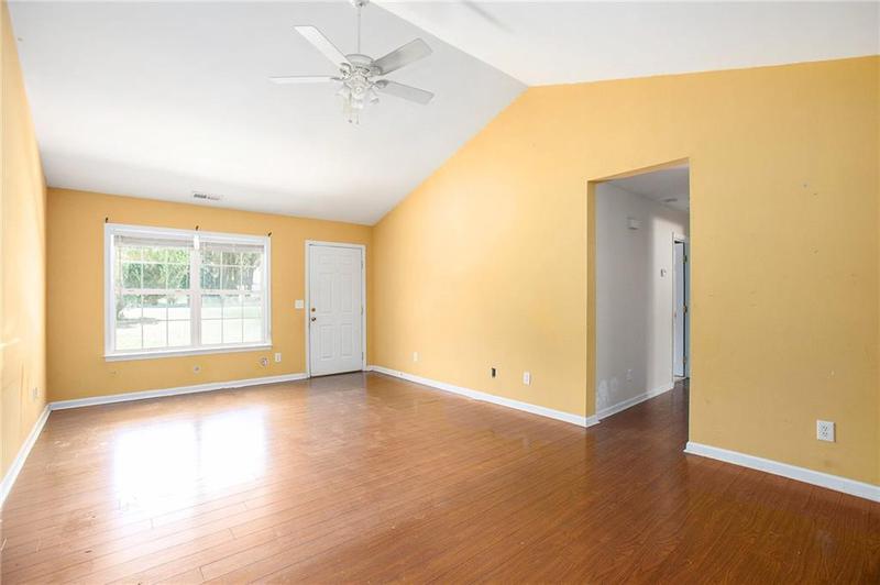 Image for property 104 Larkspur Drive, Calhoun, GA 30701