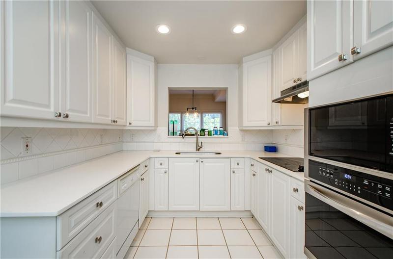 Image for property 211 Colonial Homes Drive 2304, Atlanta, GA 30309